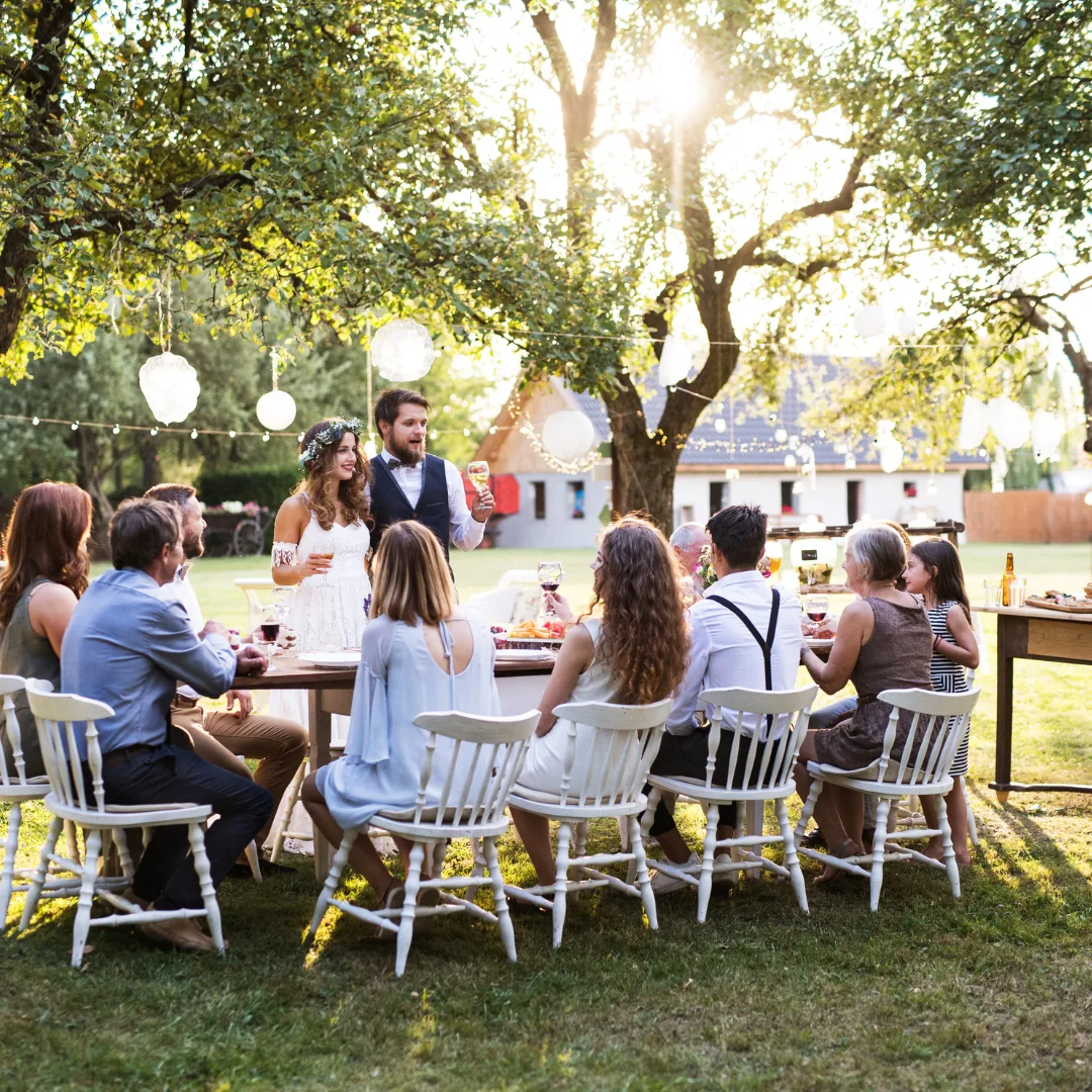 Elegant vs. Relaxed: Choosing Your Wedding Style
